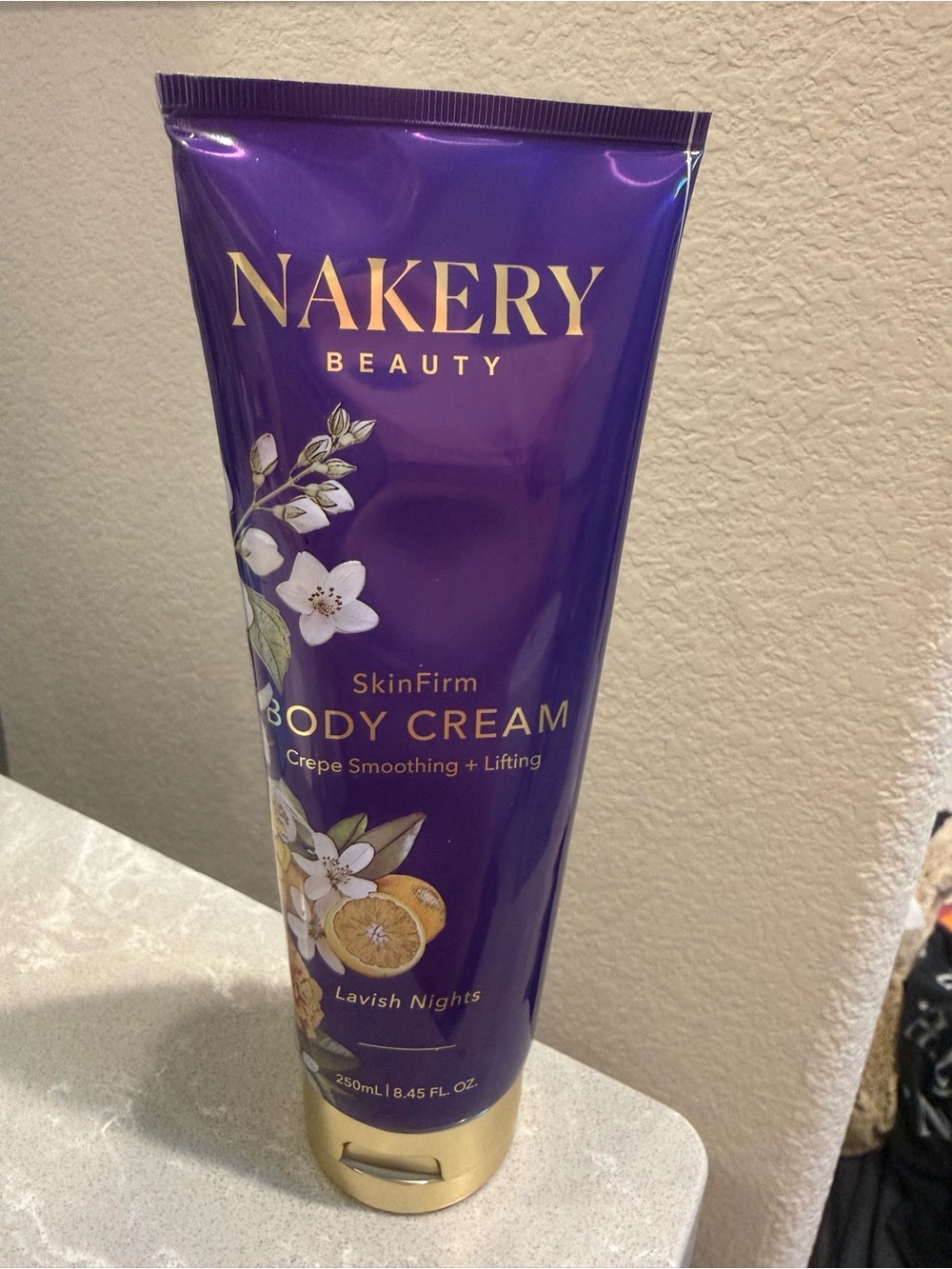 Nakery Beauty SkinFirm Body Cream - crepe, smoothing and lifting NEW/Sealed